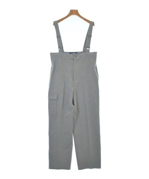 UNIVERSAL OVERALL ชุดเอี๊ยม/เสื้อคลุมหลวมๆ/จั๊มสูท
