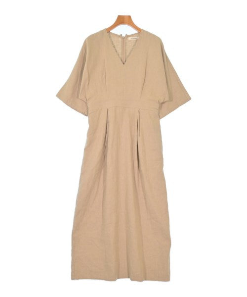 OUTER SUNSET ชุดเดรส