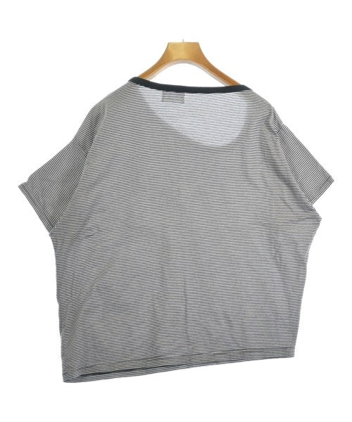 violette room เสื้อยืด/เสื้อท็อปส์