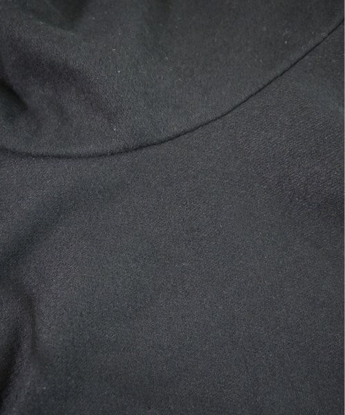 ASHLEY ROWE เสื้อลำลอง