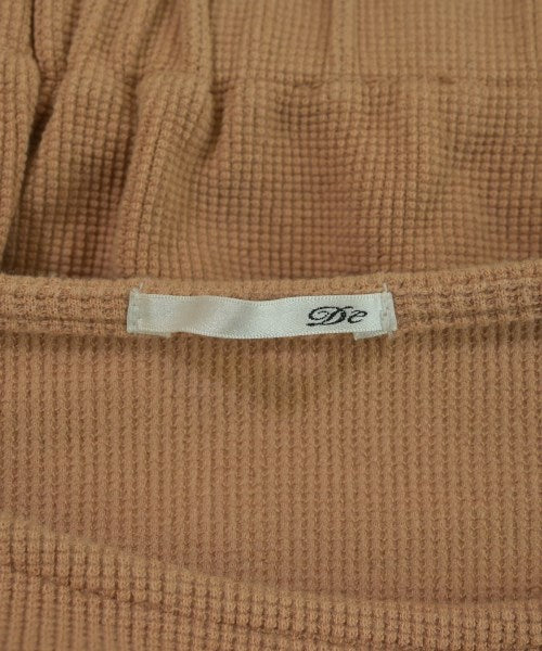 Dignite collier เสื้อยืด/เสื้อท็อปส์