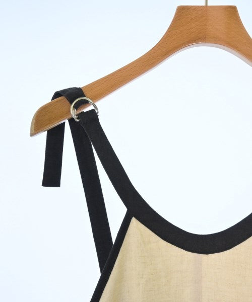 Dignite collier ชุดเดรส