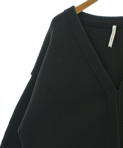 Dignite collier เสื้อคาร์ดิแกน