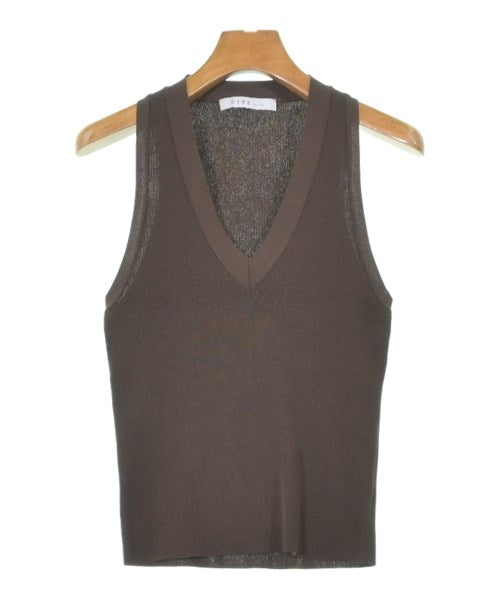 ETRE TOKYO เสื้อแขนกุด