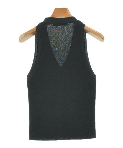 ETRE TOKYO เสื้อแขนกุด