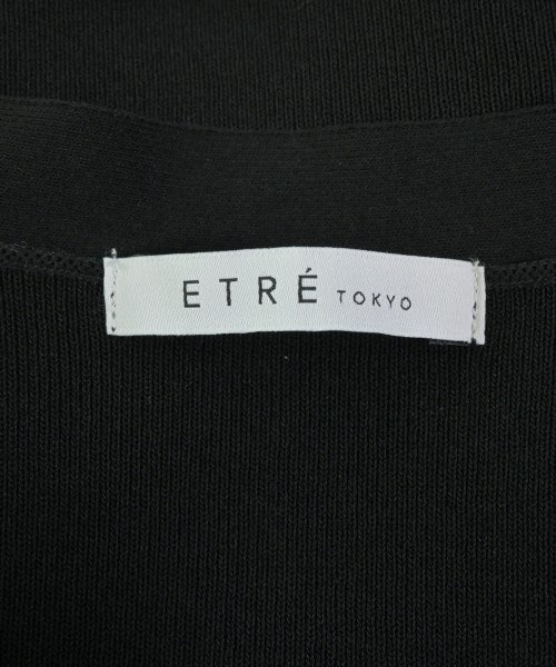 ETRE TOKYO เสื้อแขนกุด