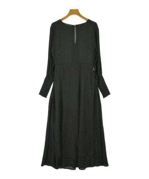 ETRE TOKYO ชุดเดรส