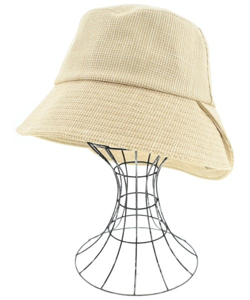 La Maison de Lyllis หมวก อื่น