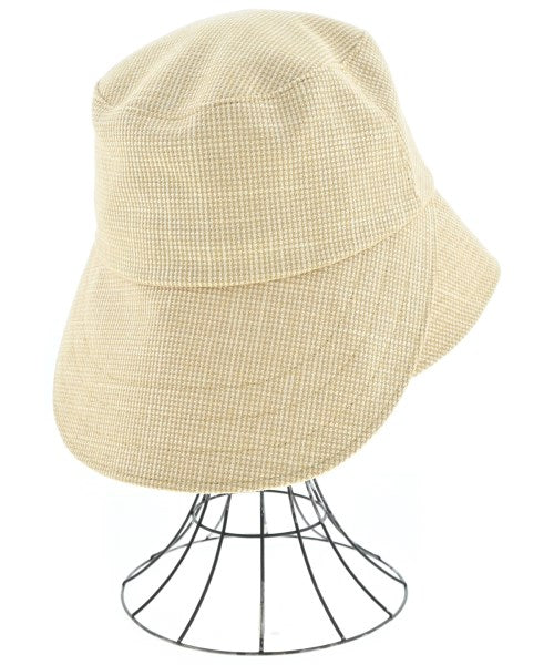 La Maison de Lyllis หมวก อื่น