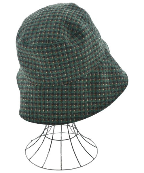 La Maison de Lyllis หมวก