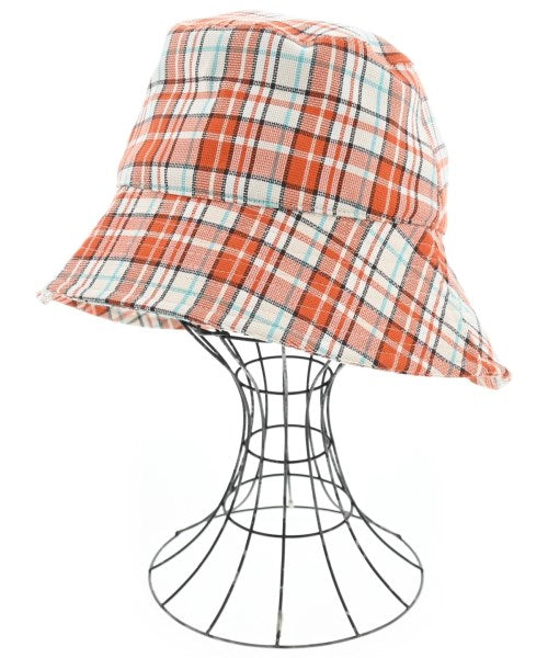 La Maison de Lyllis หมวก