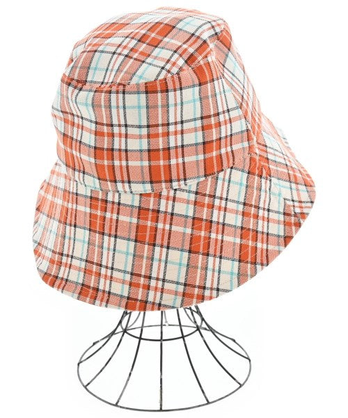 La Maison de Lyllis หมวก