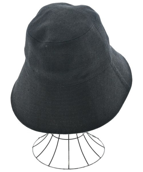 La Maison de Lyllis หมวก