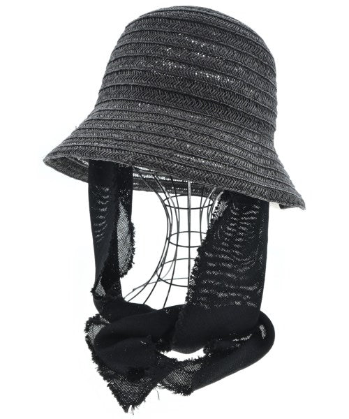 La Maison de Lyllis หมวกฟาง