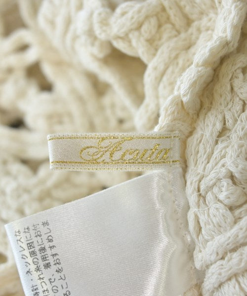 ACUTA เสื้อกั๊ก