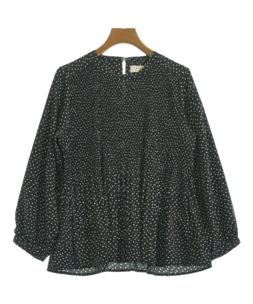 ACUTA เสื้อสตรี