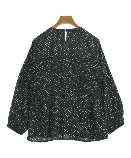 ACUTA เสื้อสตรี
