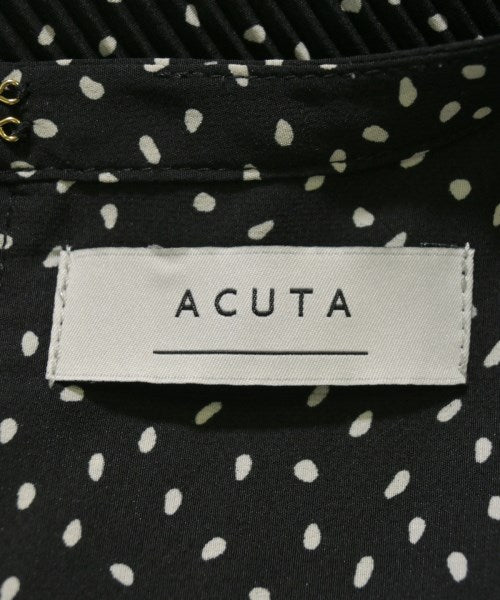 ACUTA เสื้อสตรี