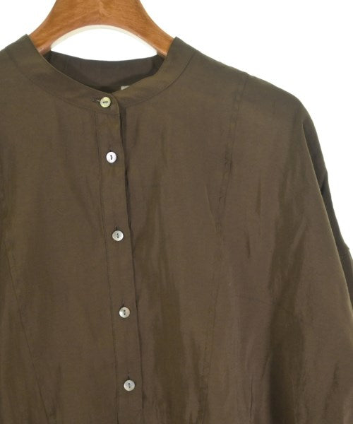 ACUTA เสื้อสตรี