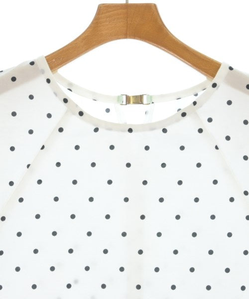 ACUTA เสื้อสตรี