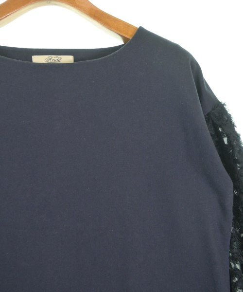 ACUTA เสื้อยืด/เสื้อท็อปส์