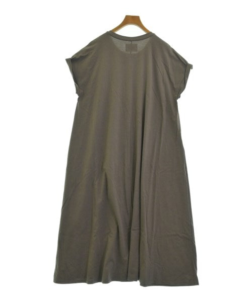 YOLO ชุดเดรส