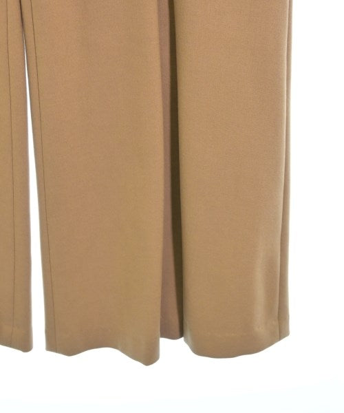 Uhr กางเกง อื่น