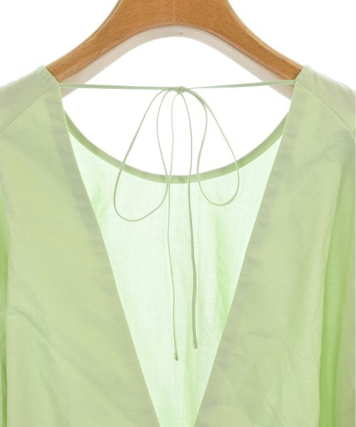 Uhr เสื้อลำลอง