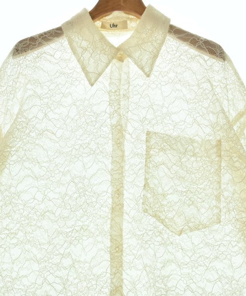 Uhr เสื้อลำลอง