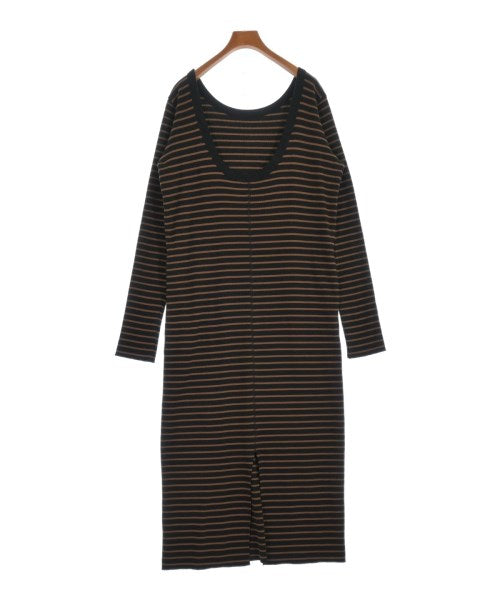 Uhr ชุดเดรส