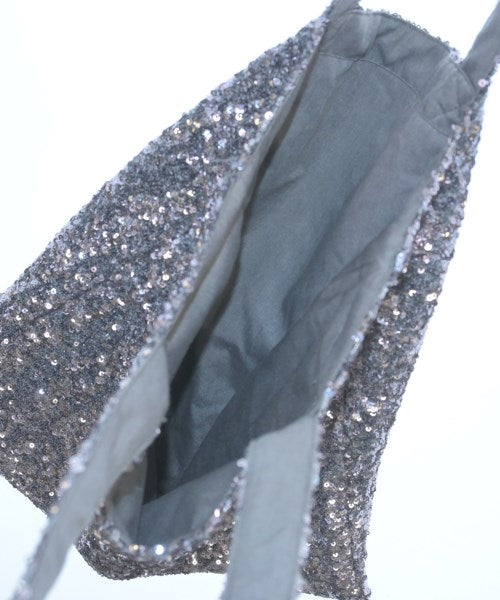 Uhr กระเป๋าถือขนาดใหญ่