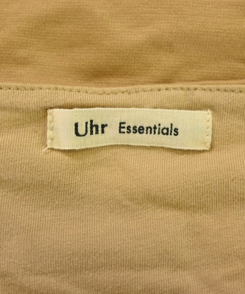 Uhr เสื้อสายเดี่ยว