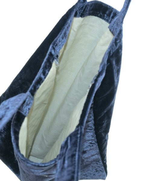 Uhr กระเป๋าถือขนาดใหญ่