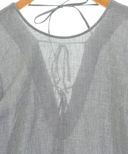 Uhr เสื้อสตรี