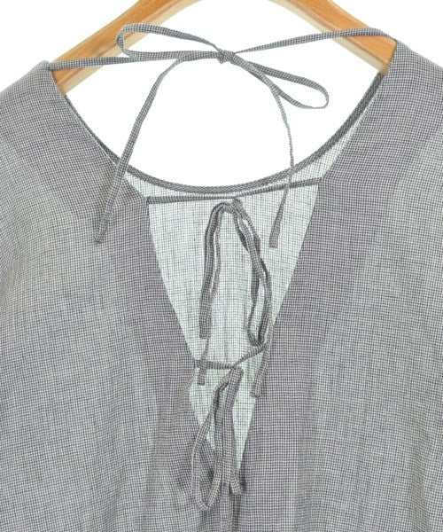 Uhr เสื้อสตรี