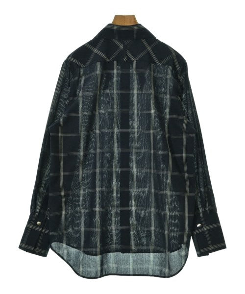 Uhr เสื้อลำลอง