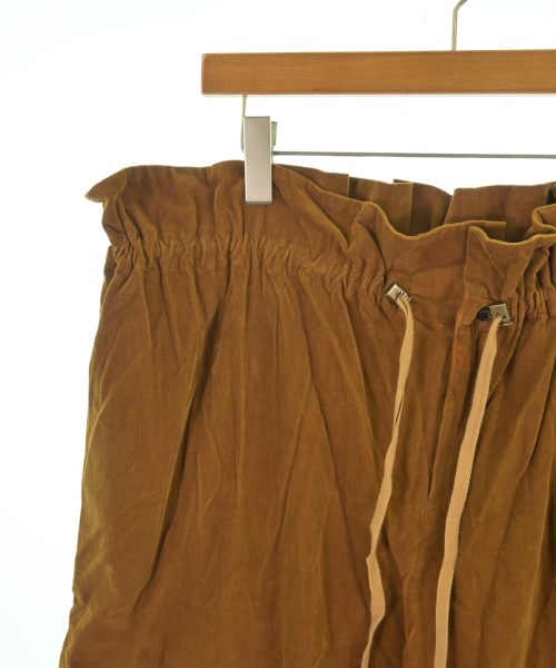 DESSIN DE MODE กางเกง อื่น