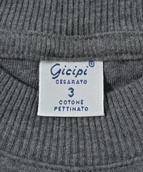 GICIPI เสื้อแขนกุด