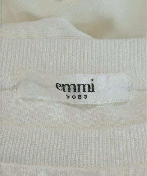 emmi yoga เสื้อยืด/เสื้อท็อปส์