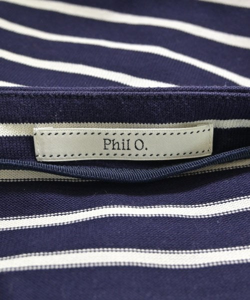Phil.O. เสื้อยืด/เสื้อท็อปส์