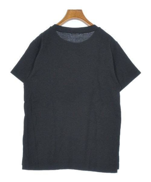 Phil.O. เสื้อยืด/เสื้อท็อปส์