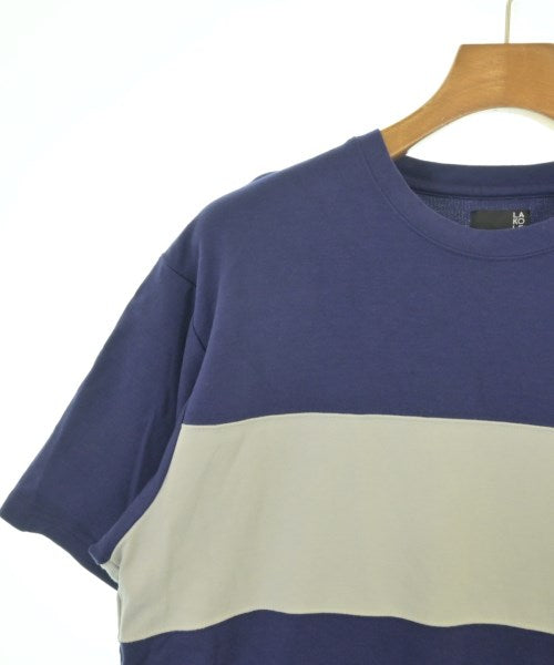 LAKOLE เสื้อยืด/เสื้อท็อปส์