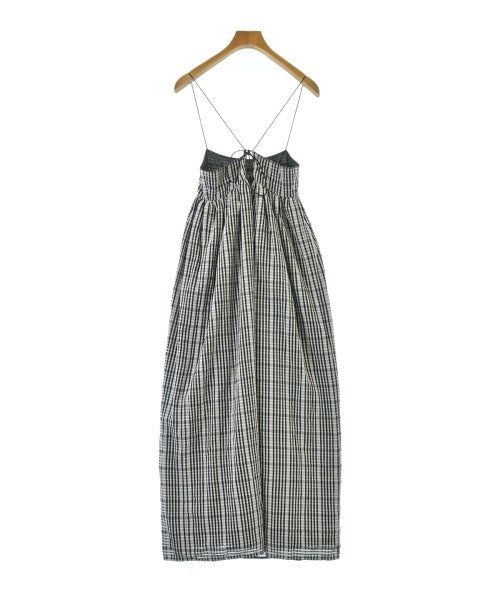 CAPRICIEUX LE'MAGE ชุดเดรส