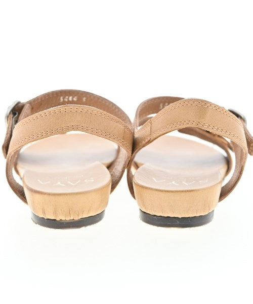 SAYA รองเท้าแตะ