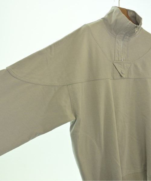 WILLY CHAVARRIA เสื้อยืด/เสื้อท็อปส์
