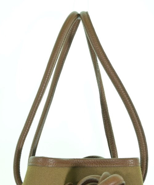 VASIC กระเป๋าถือ