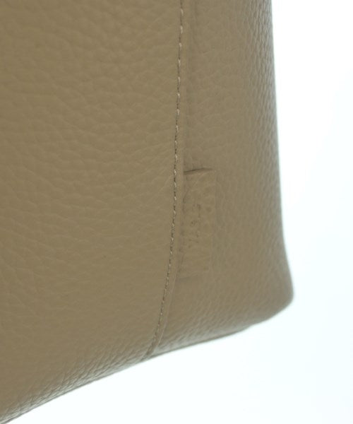 VASIC กระเป๋าถือขนาดใหญ่