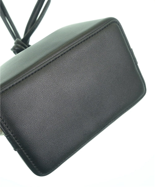 VASIC กระเป๋าสะพาย