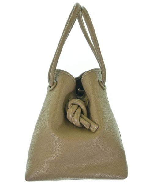 VASIC กระเป๋าถือ