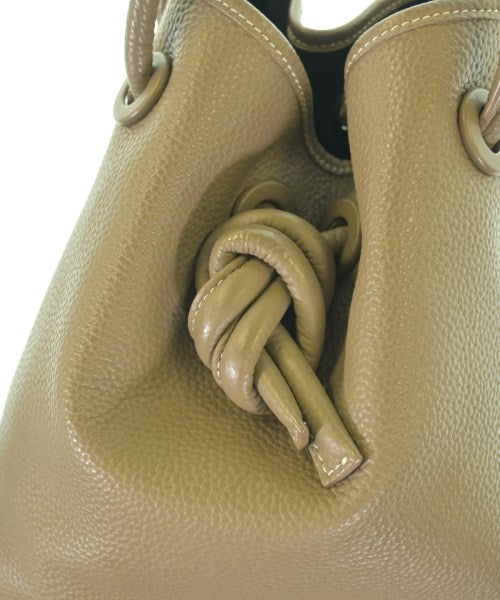 VASIC กระเป๋าถือ